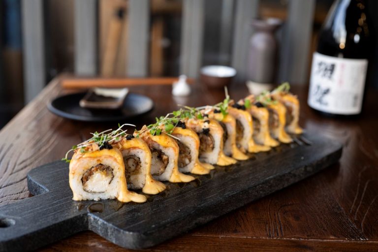 Spider dragon roll